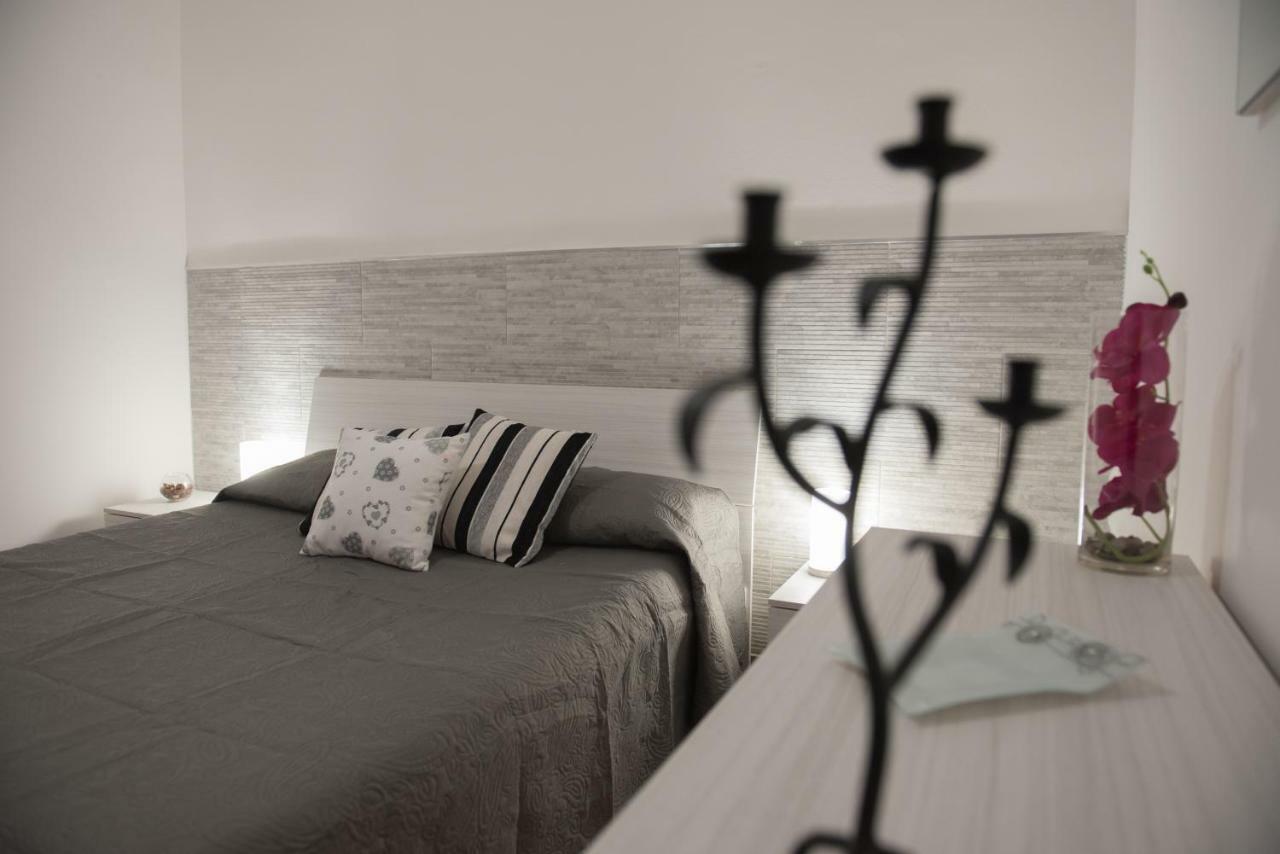 Villa Rosa Luxury Apartment Mondello Eksteriør billede
